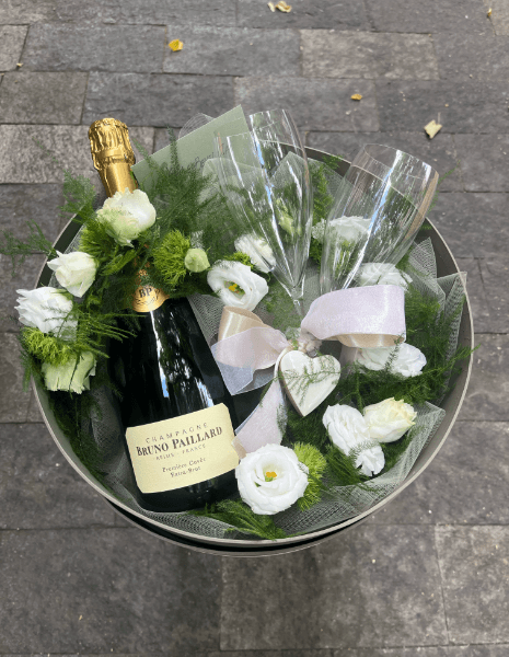 RISERVA FLOWER BOX KIT CHAMPAGNE Lisianthus e verdi di stagione