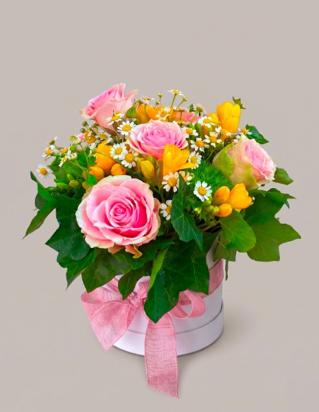 Flower box con rose e camomilla