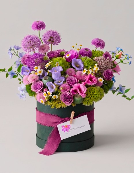Flower box con scatola in alcantara e fiori lilla