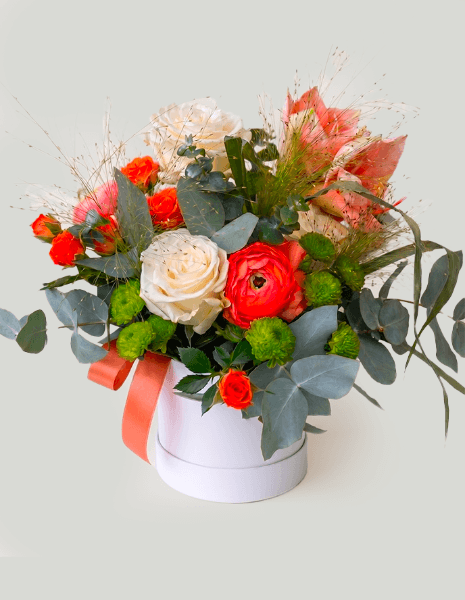 CURCUMA FLOWER BOX Rose, ranuncoli, amarillis e roselline ramificate