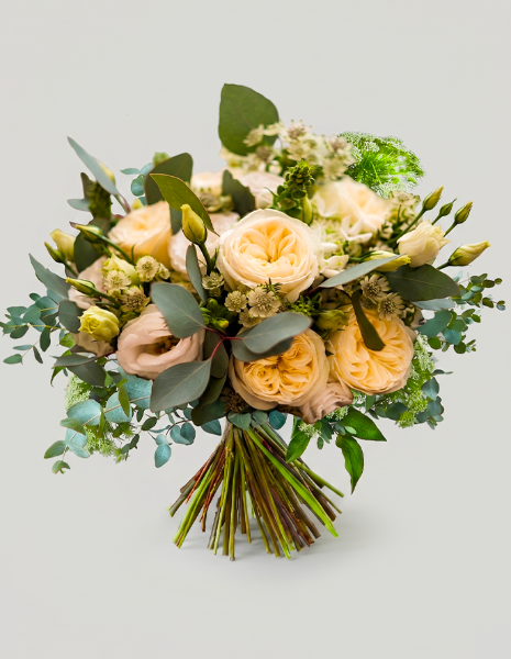 BOUQUET ELIZABETH Rose inglesi color crema con lisianthus bianchi, astrantia, ammi visnaga