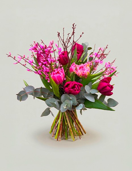 Bouquet Ada con tulipani e ginestra nei toni rosa e fucsia