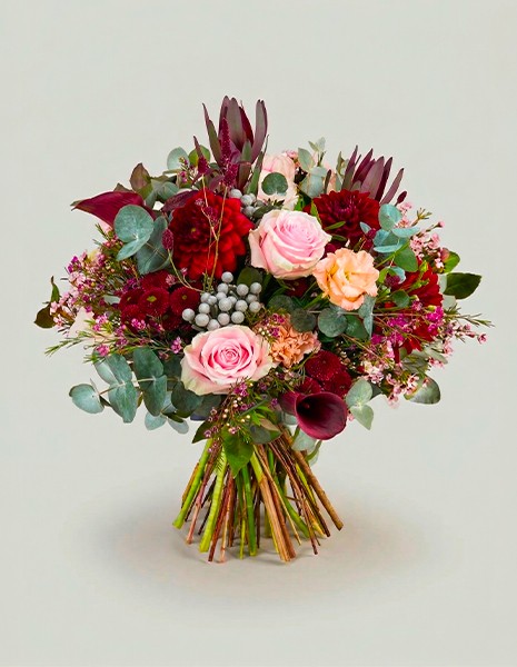 Bouquet Altea autunnale dai toni bordeaux con tocco di rosa chiaro