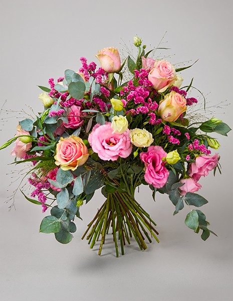 Bouquet Giulia ricco con rose e lisianthus rosa