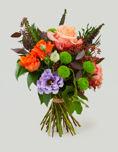 BOUQUET PERVINCA Lisianthus lilla, rose pesca, roselline arancio, veronica con salal