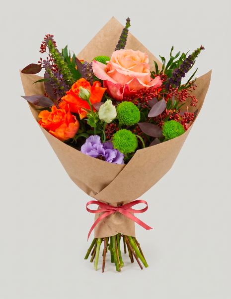 BOUQUET PERVINCA Lisianthus lilla, rose pesca, roselline arancio, veronica con salal