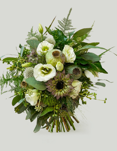BOUQUET CECILIA Papaveri, girasoli scuri, lisianthus bianchi, echinops, eucalipto